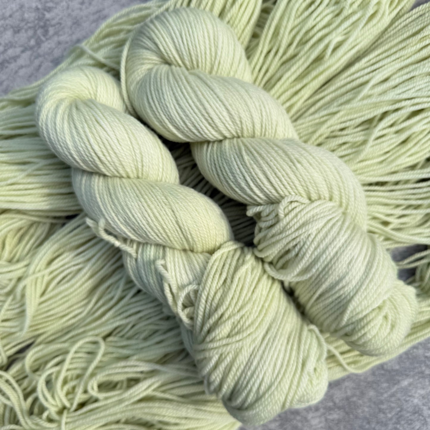 Glow Worm - Targhee Worsted