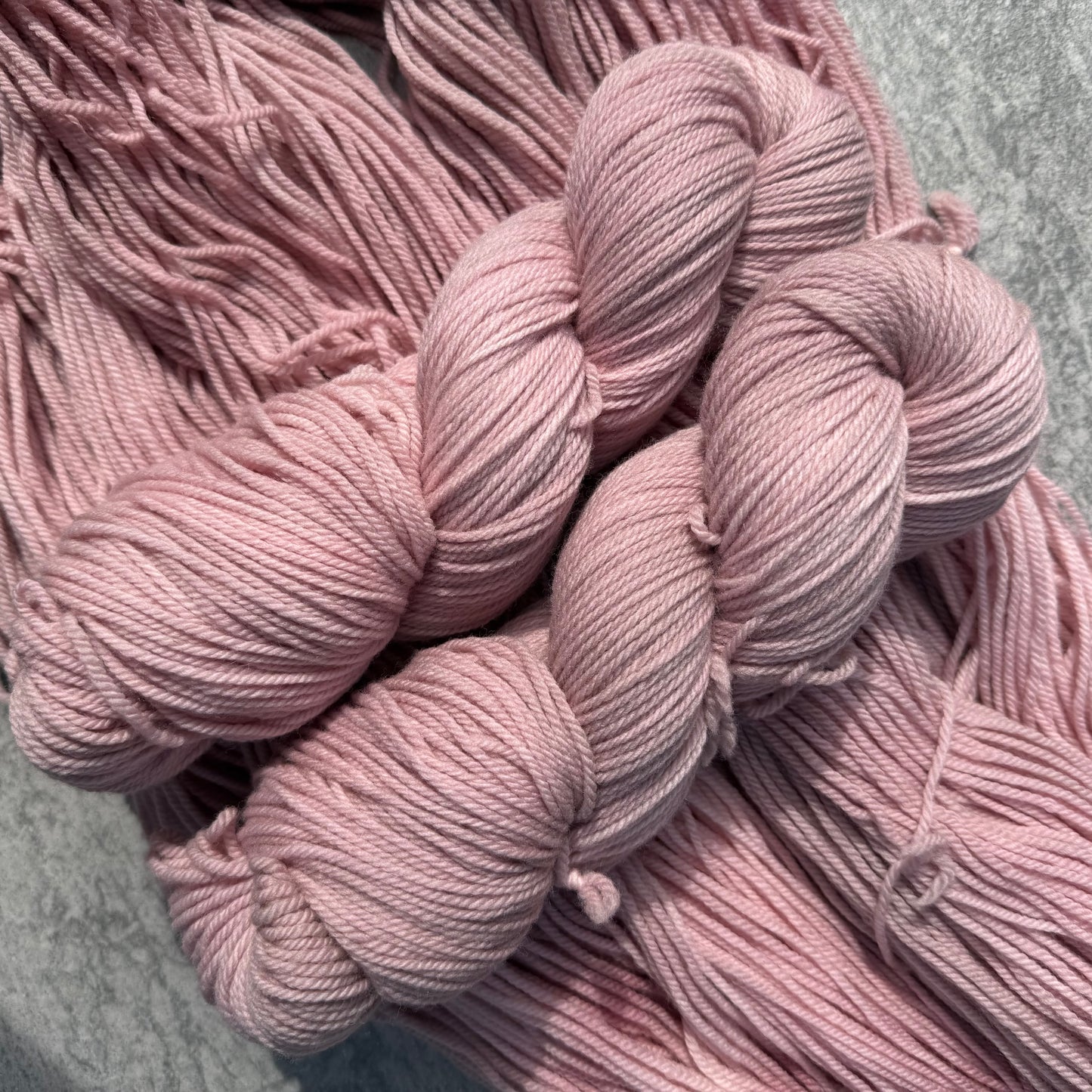 The Expensive Sheets - Targhee Worsted