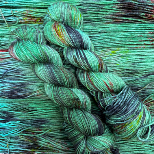 X-File Creatures In The Woods (DK BFL)