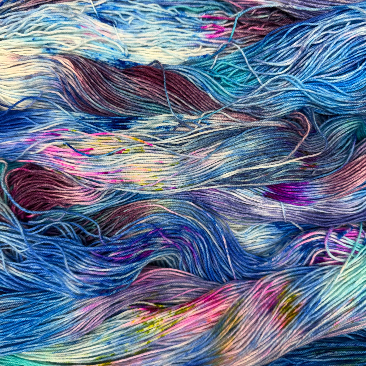 Polar Rave Polar Rave (75/25 BFL) – Fiber Hustle
