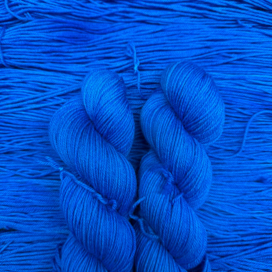 Happy Blue (DK BFL)